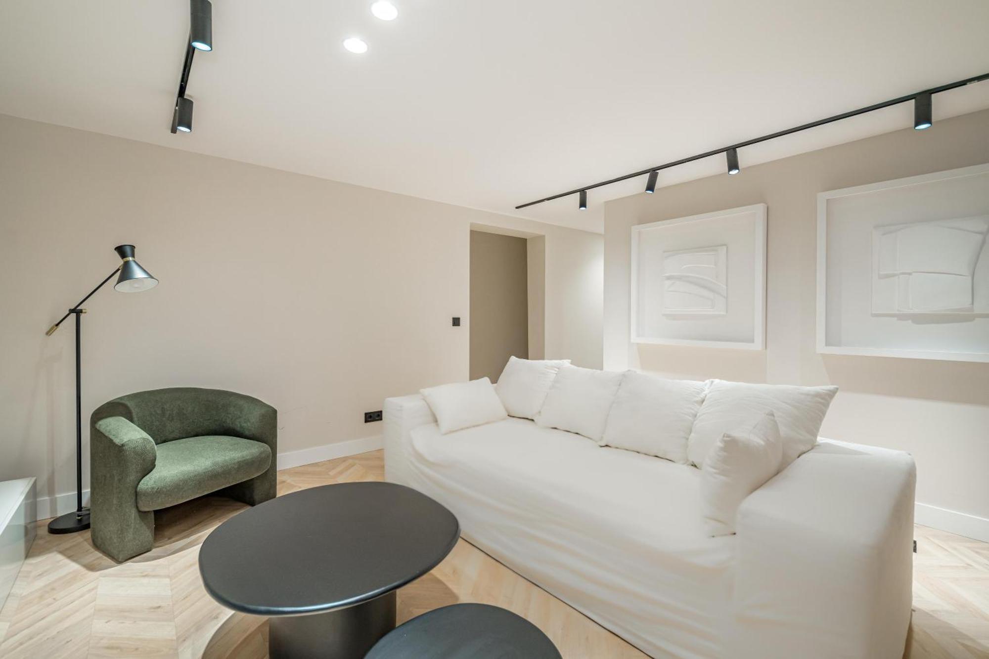 Appartement Puerta Del Sol 3Br 3Bh à Madrid Extérieur photo